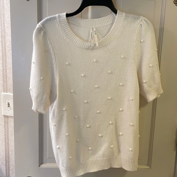 Anthropologie Sweaters - Sweater